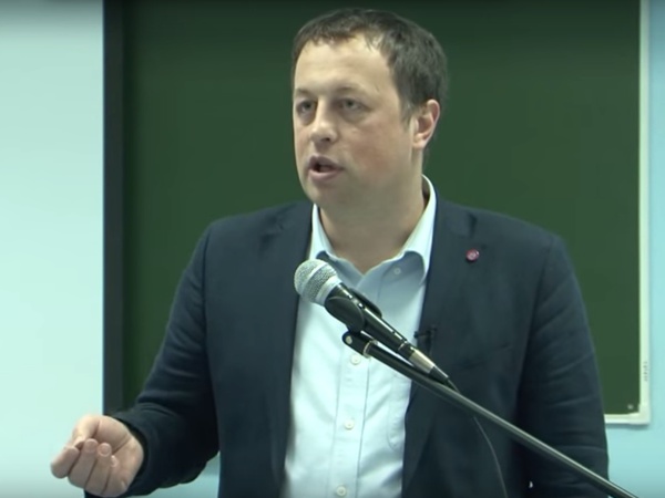 Константин Сонин: У нас нет правительства