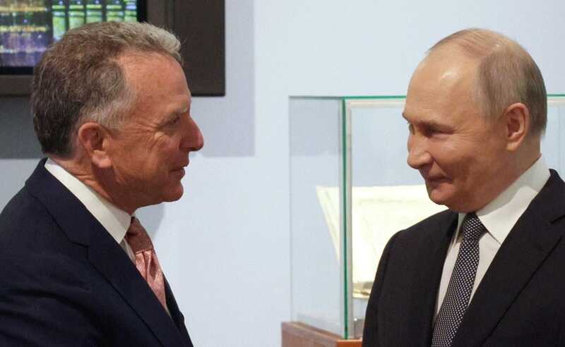 В Санкт-Петербурге началась встреча Путина со спецпредставителем Трампа Стивеном Уиткоффом