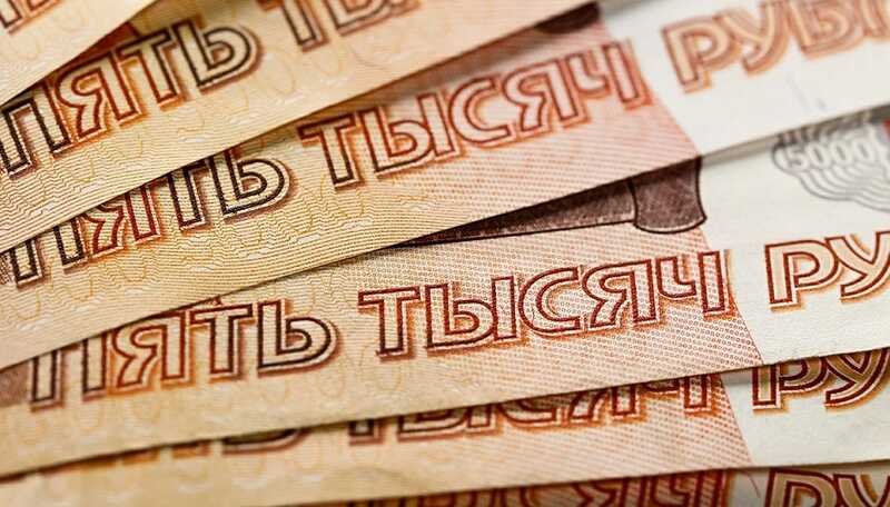 Инфляция в России замедляется, но остаётся высокой