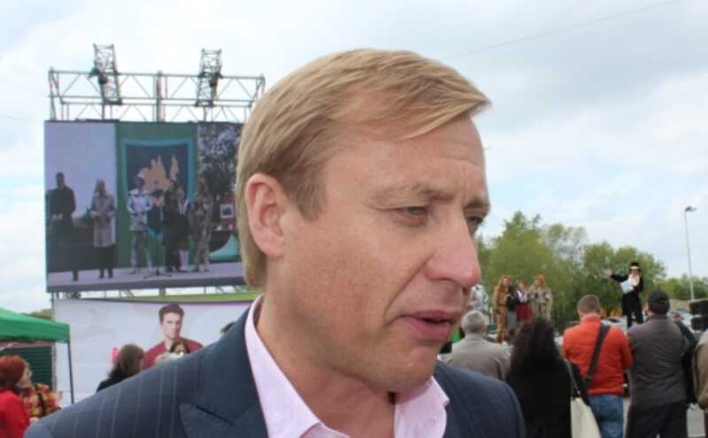 Приговорённый за взятку Владислав Левчугов продолжает зарабатывать миллионы через свои компании