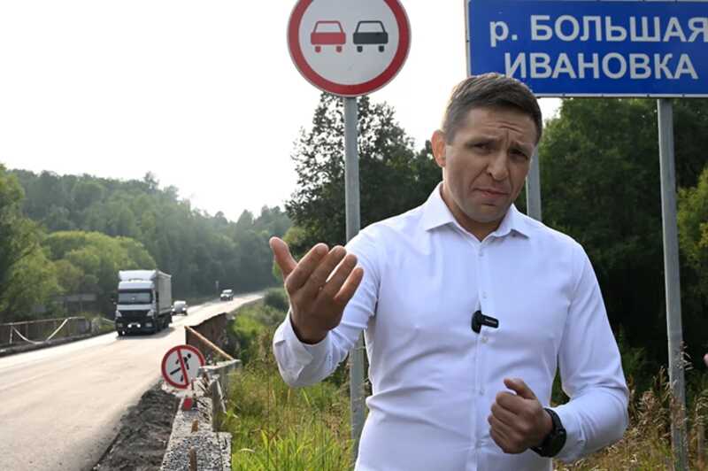 Бывшего министра Бурятии взяли под арест из-за нарушений в контракте на 1,2 миллиарда рублей