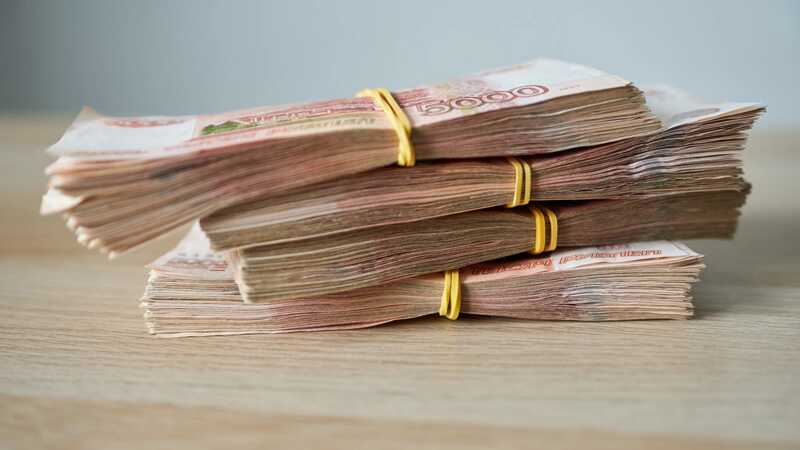 В Бурятии мужчина продал своё имущество и передал мошенникам 24 миллиона рублей