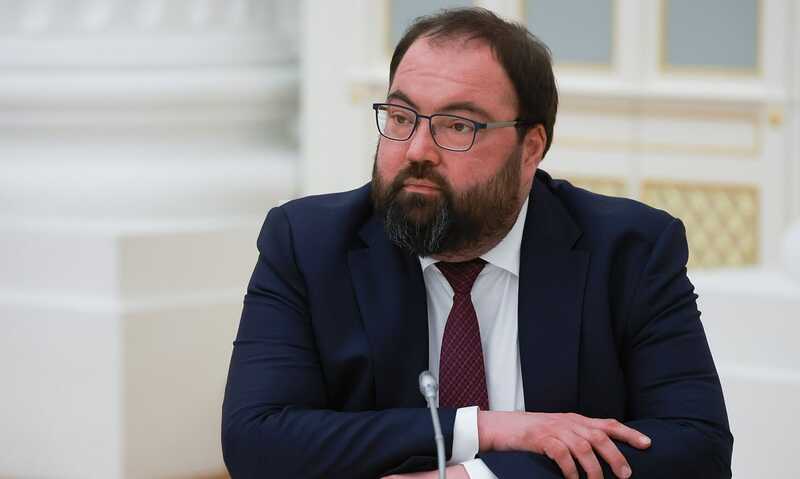 IT-сообщество критикует Максута Шадаева за «плату за воздух» в госуслугах