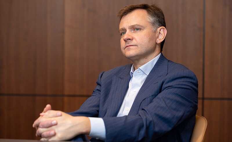 Засуха и коммуналка: от чего Юрию Слюсарю придется спасать свой мандат