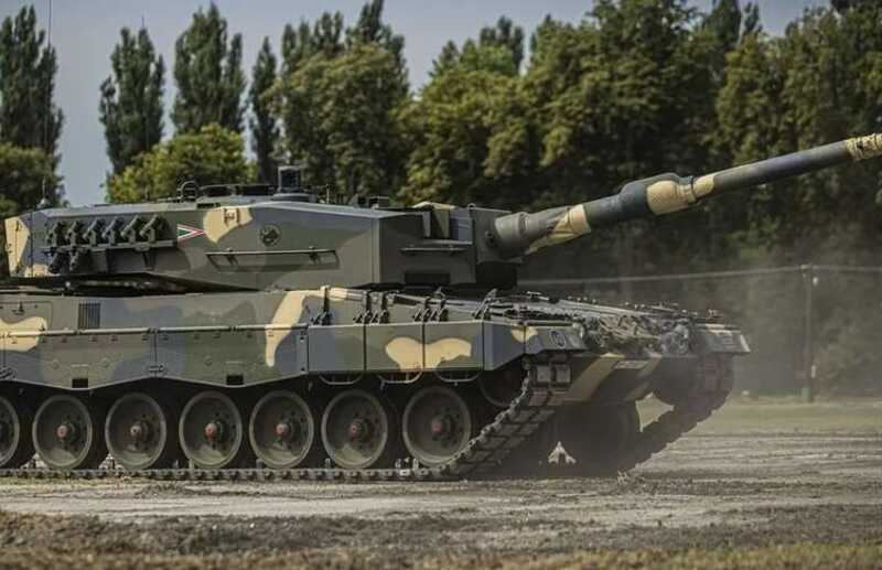 Германия планирует закупить до тысячи танков Leopard 2 для усиления НАТО