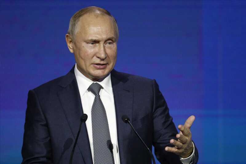 Путин ответил на рост цен на автомобили шуткой и заверением в поддержке автопрома