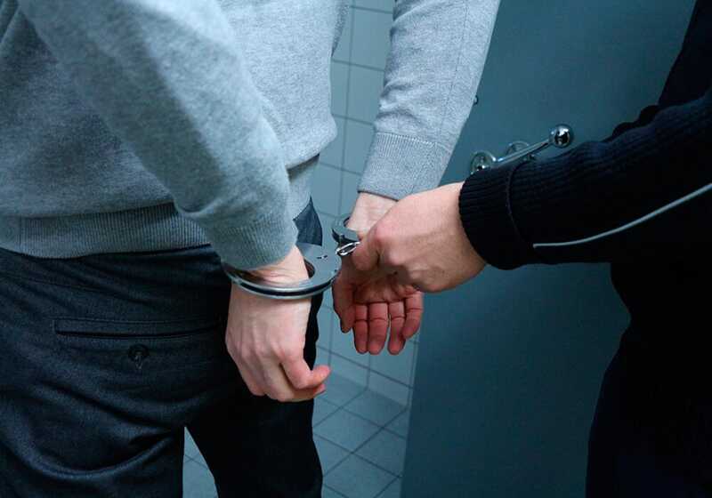 В Челябинской области задержан мужчина за повреждение памятника в честь участников "СВО"