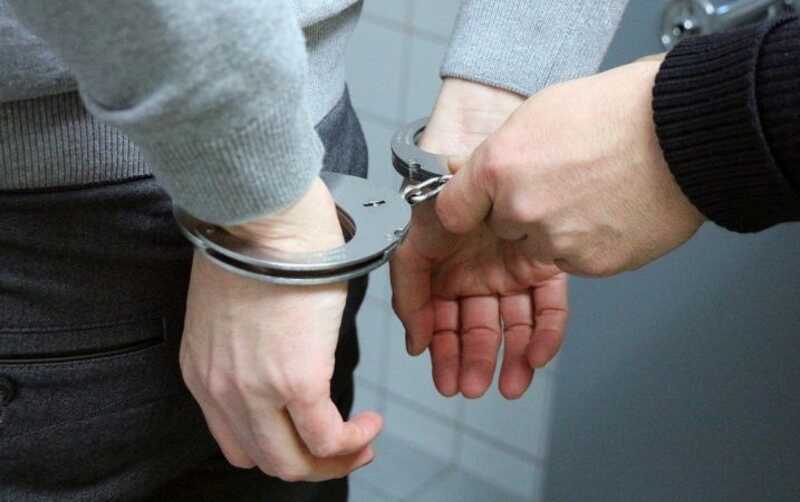 Глеба Трифонова держали в изоляции более 10 часов в здании Следственного Комитета