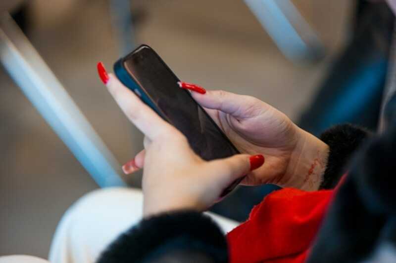 В Красноярске второй день не удается исправить неполадки с мобильным интернетом