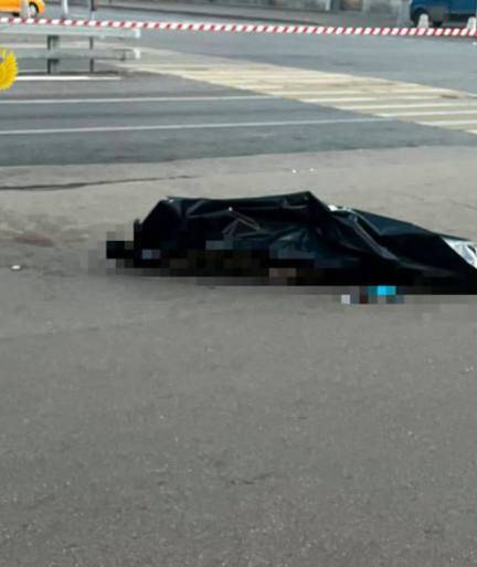 Четыре человека насмерть забили прохожего в Москве
