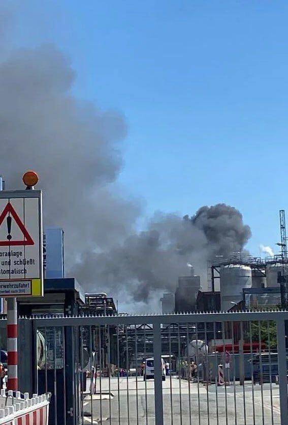 В Германии произошел крупный взрыв на заводе BASF