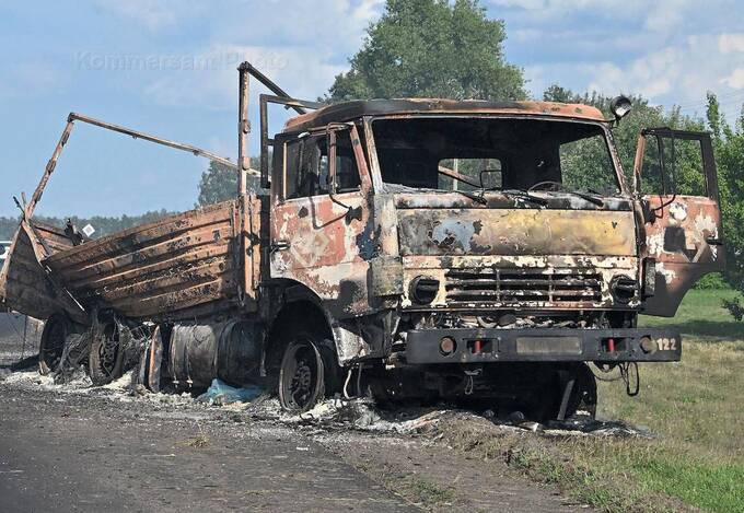 Опубликовано фото разрушенной российской колонны после удара HIMARS