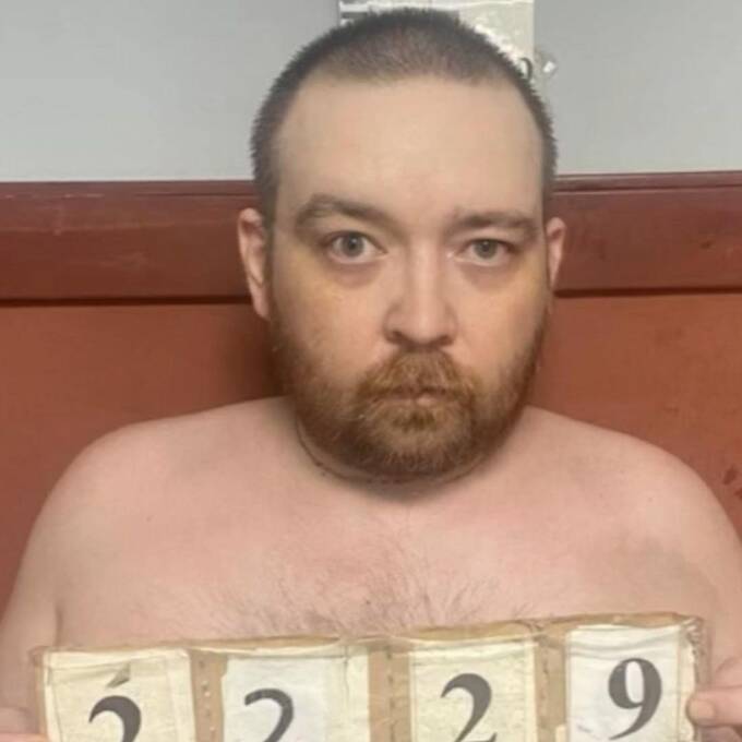 В Петербурге пьяный мужчина устроил "Голодные игры": есть погибшие qzeiqxhidrxiekmp
