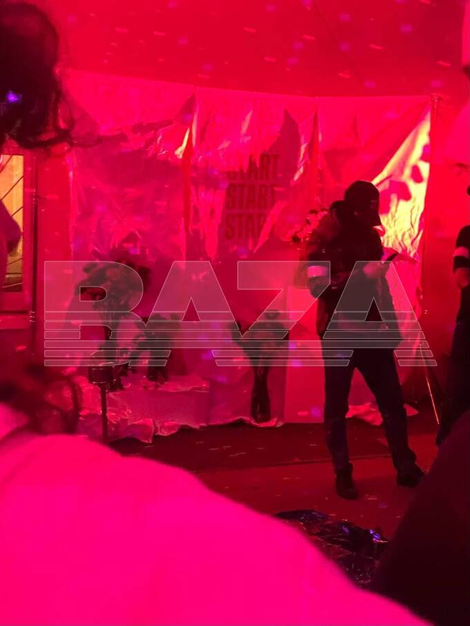 Вечеринка в Москве завершилась полицейским рейдом и обысками qqxidqdiqttidtzkmp