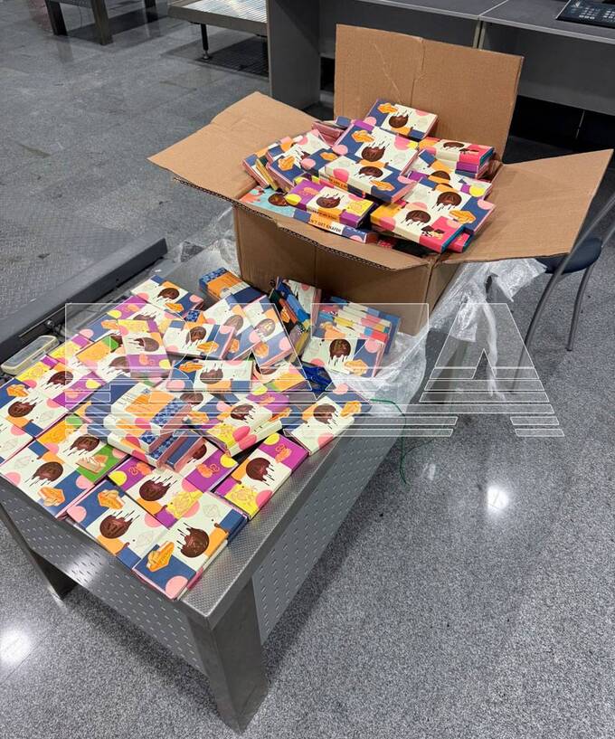 Тюменская таможня задержала более 50 килограммов шоколада, предназначенного для перепродажи