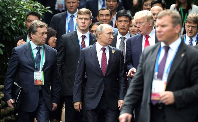 Как работают охранники Путина: зарплата, требования и секреты службы ФСО