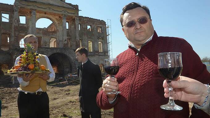 Олигарх Семин под ударом: коррупционный скандал с 65 земельными участками в Казани qxzieidqzidzrkmp