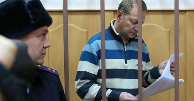 Генералы без мундиров: новые увольнения в МВД стали тревожным сигналом для министра Колокольцева Генералы без мундиров: новые увольнения в МВД стали тревожным сигналом для министра Колокольцева