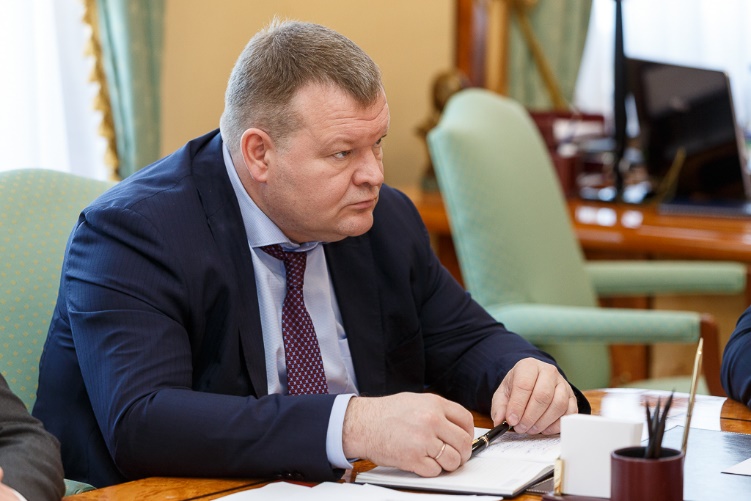 Коми в радостной «коме»: «нехороший» губернатор уходит Коми в радостной «коме»: «нехороший» губернатор уходит