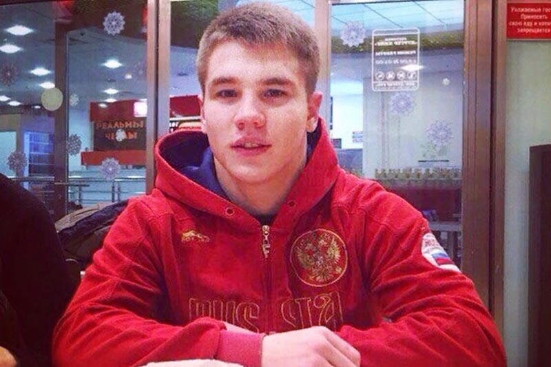 18-летний Максим Садриев driqzdiktiqrglv