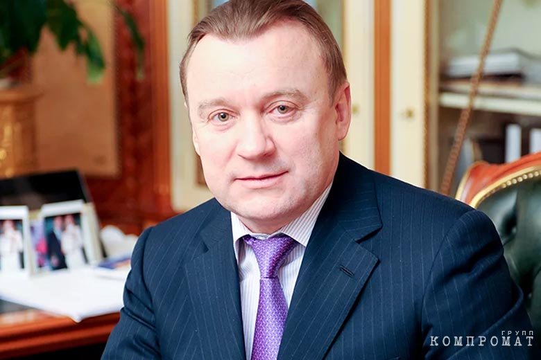 маслов1.jpg