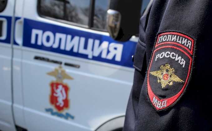 В Екатеринбурге задержали ученика элитной гимназии, с телефона которого обещали взорвать школу